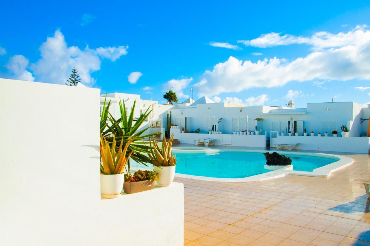 La Concha Beach Apartament Аресифе Екстериор снимка